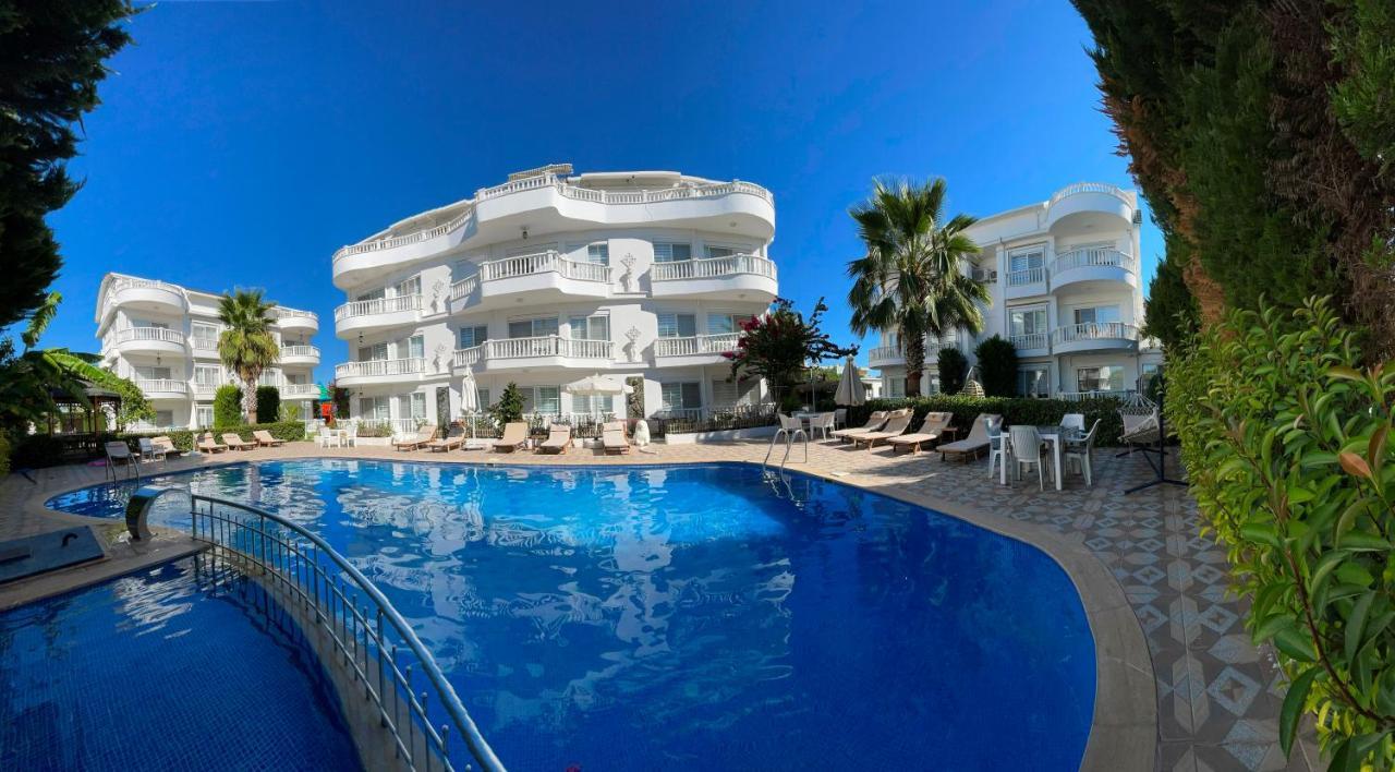 באלאק Belka Golf Residence Exclusive Apt Poolside מראה חיצוני תמונה